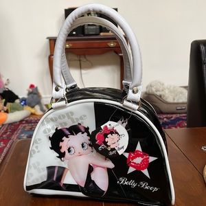 Betty Boop Purse Patent NWT 🖤🖤